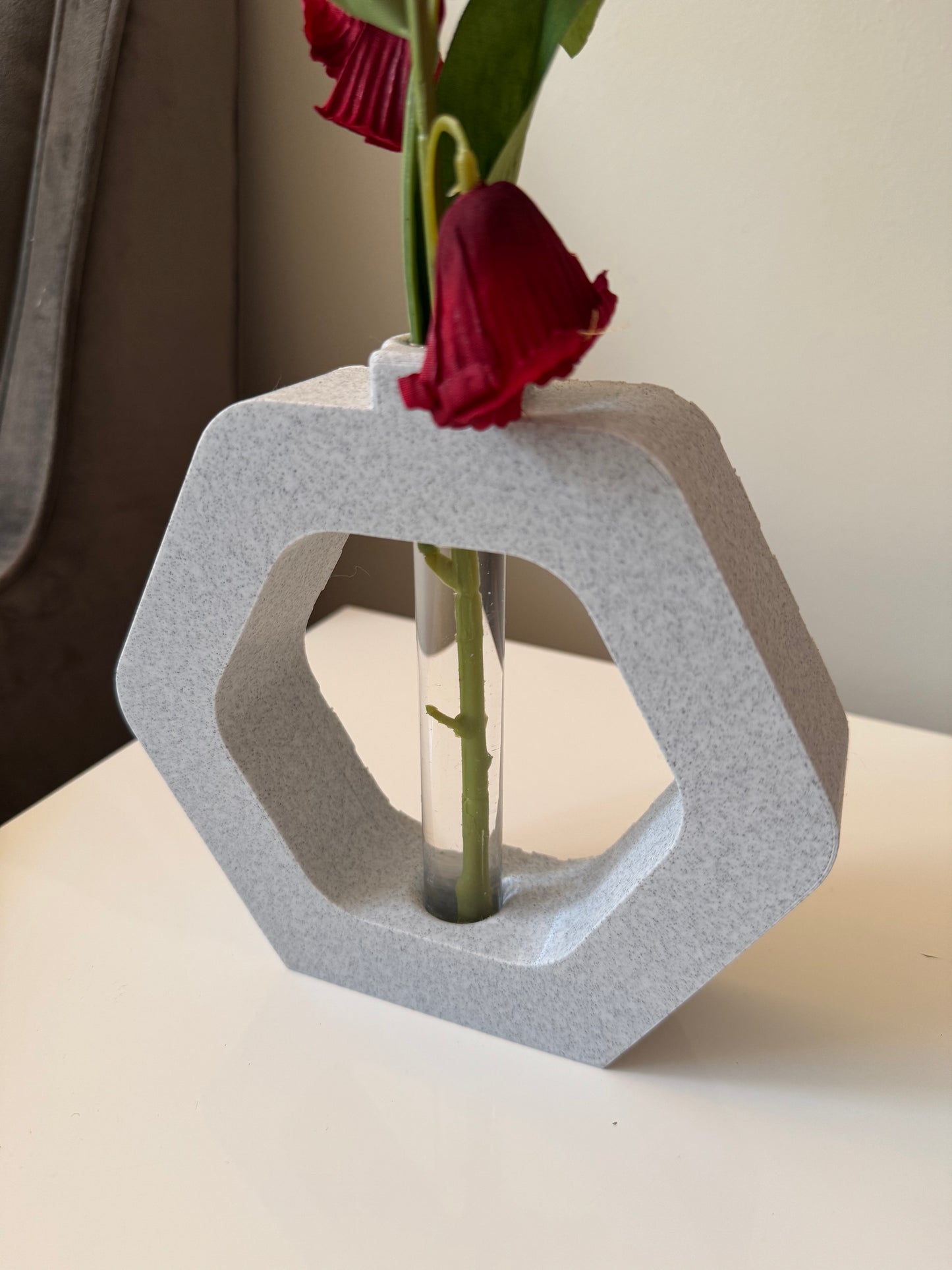 Vase à fleur Soliflore HEXAGONE - Imprimé en 3D avec tube en verre