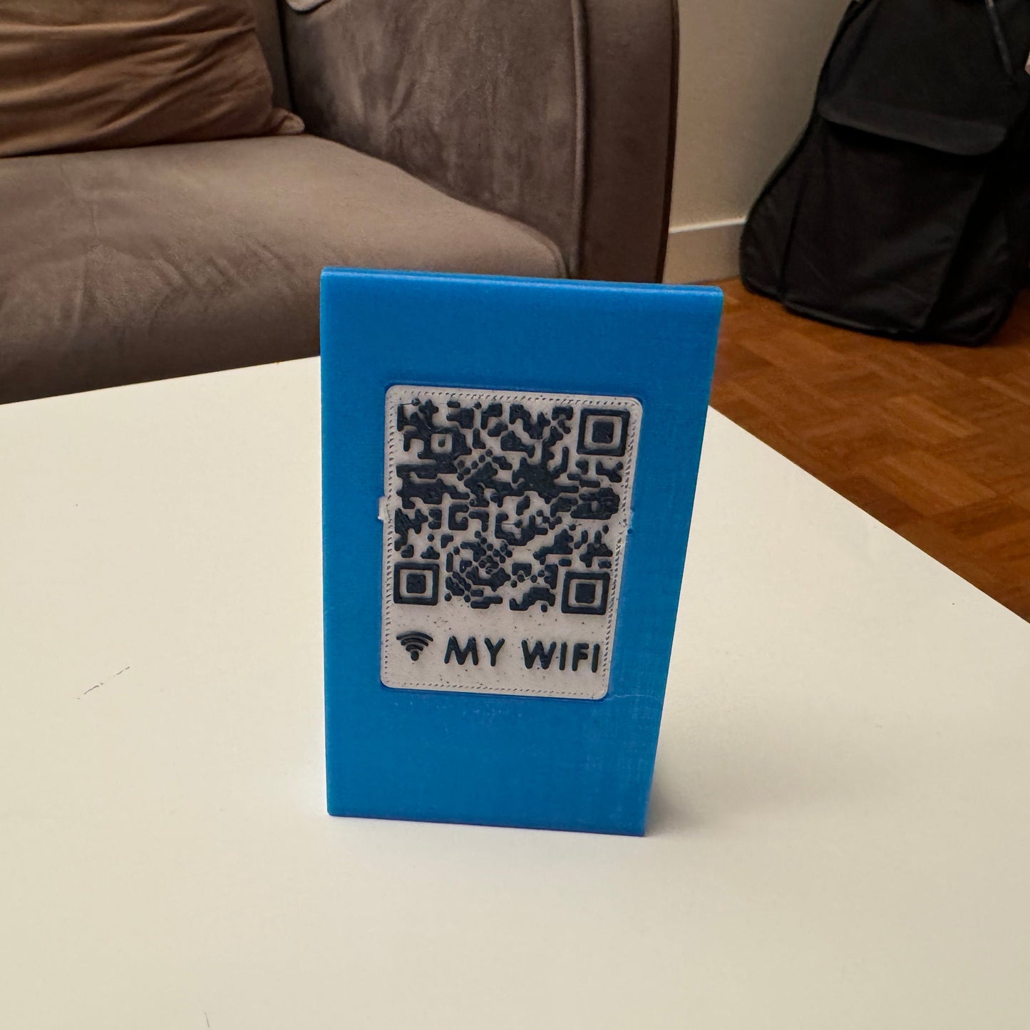 Customized QR-CODE & STAND - 3D Printed